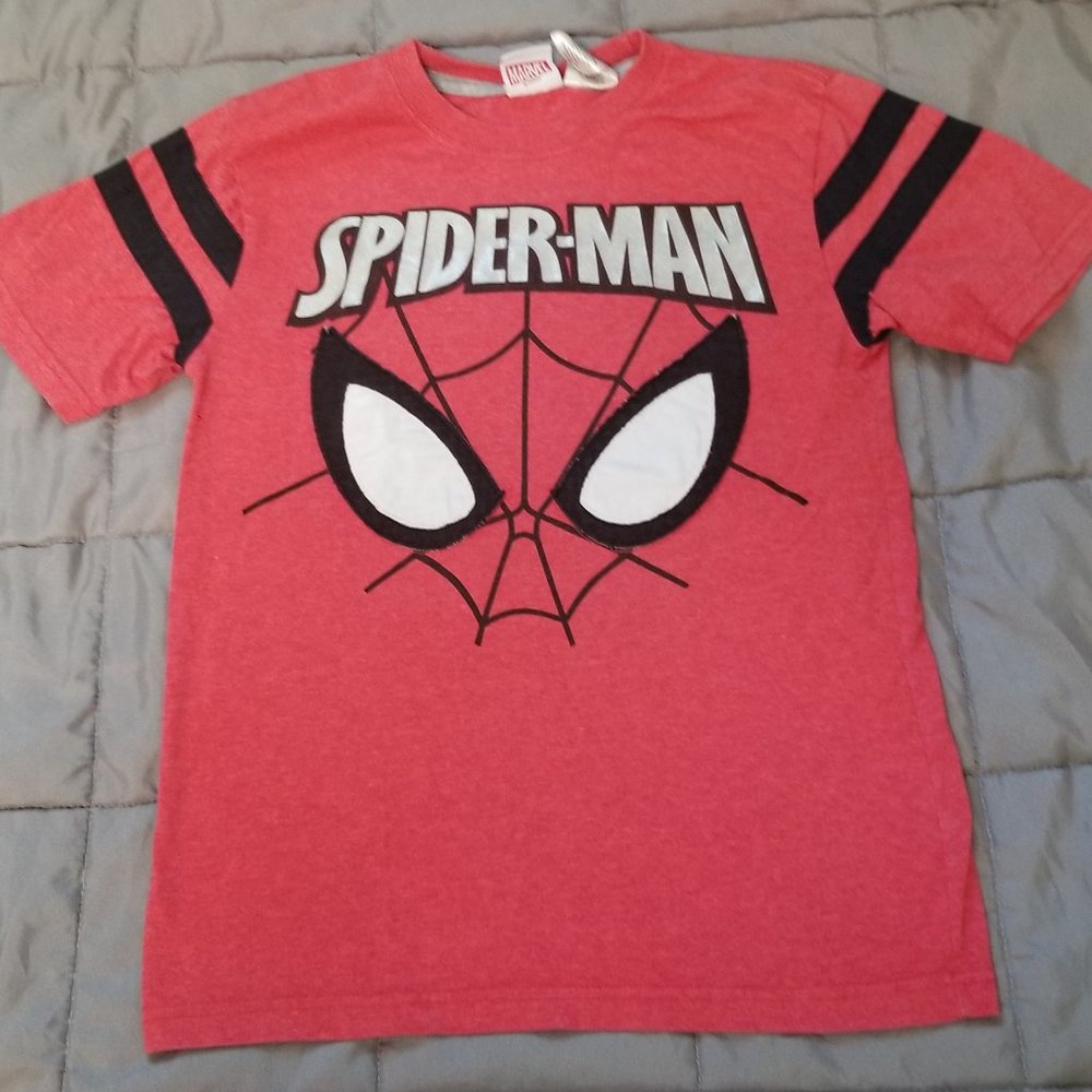Marvel Ultimate Spiderman Youth Tee Size 10/12